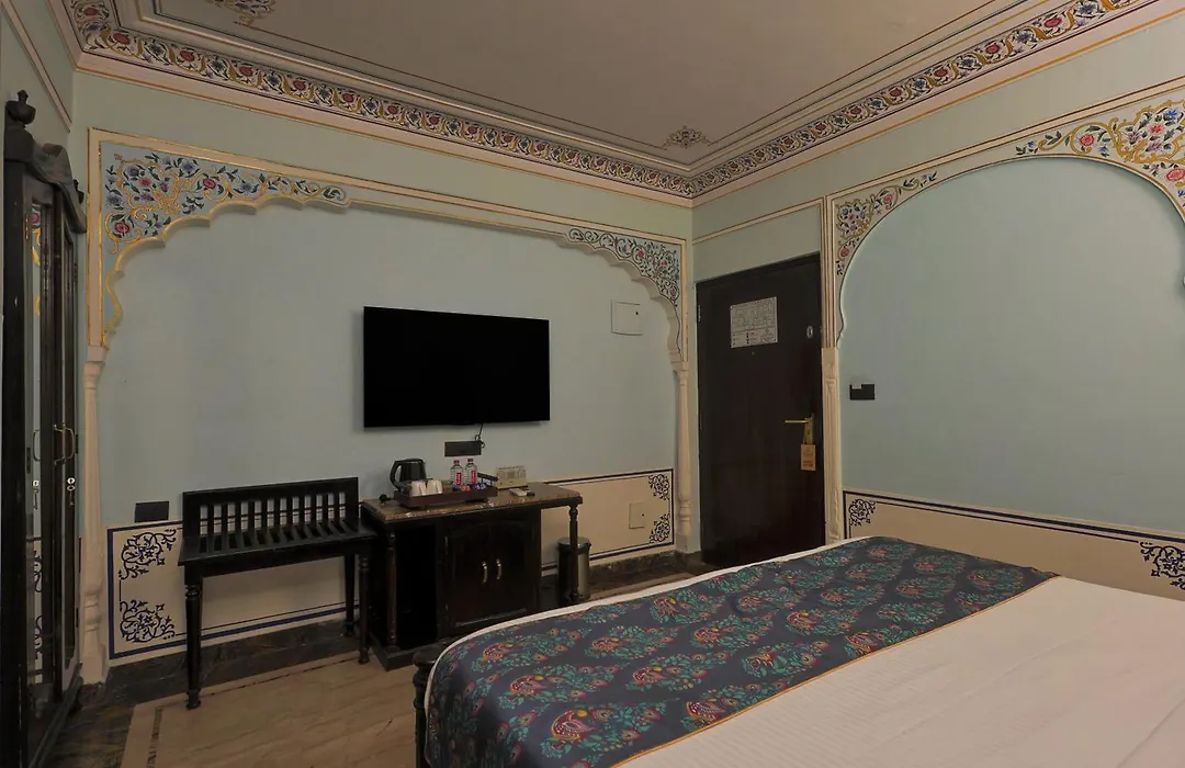Welcomheritage Traditional Haveli-1